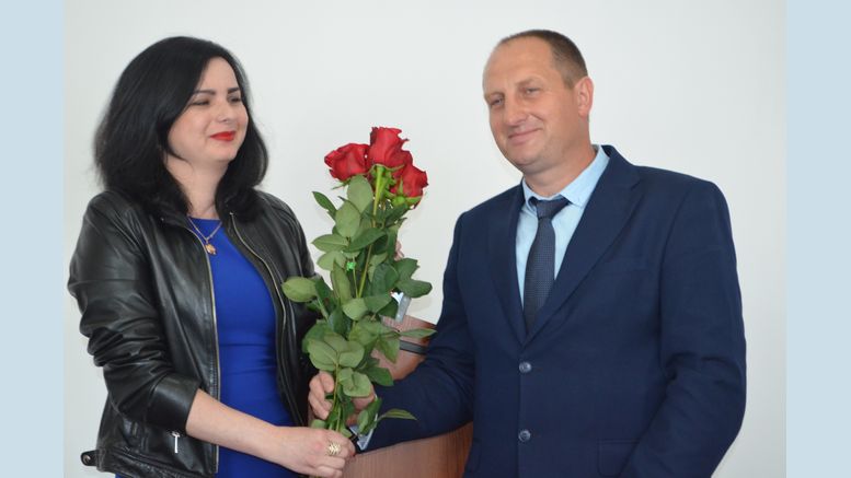 Порошенко во время визита в Одесскую область уволил председателя Татарбунарской РГА